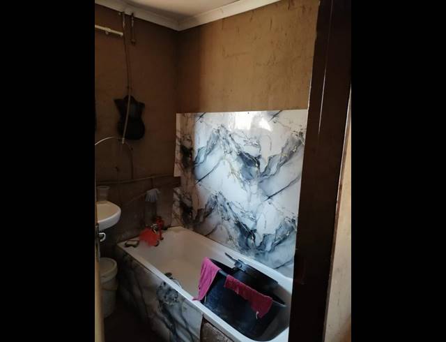 2 BEDROOM HOUSE FOR SALE IN SOSHANGUVE SOUTH